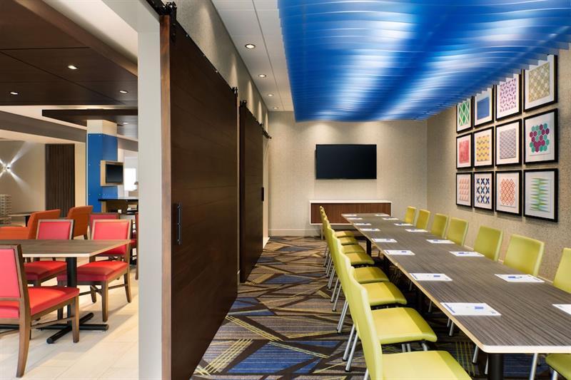 Holiday Inn Express & Suites - Painesville - Concord By Ihg Esterno foto