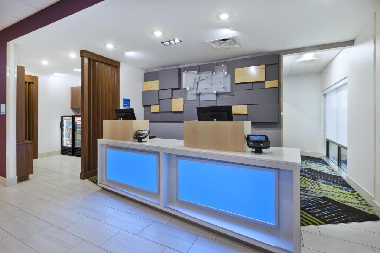 Holiday Inn Express & Suites - Painesville - Concord By Ihg Esterno foto
