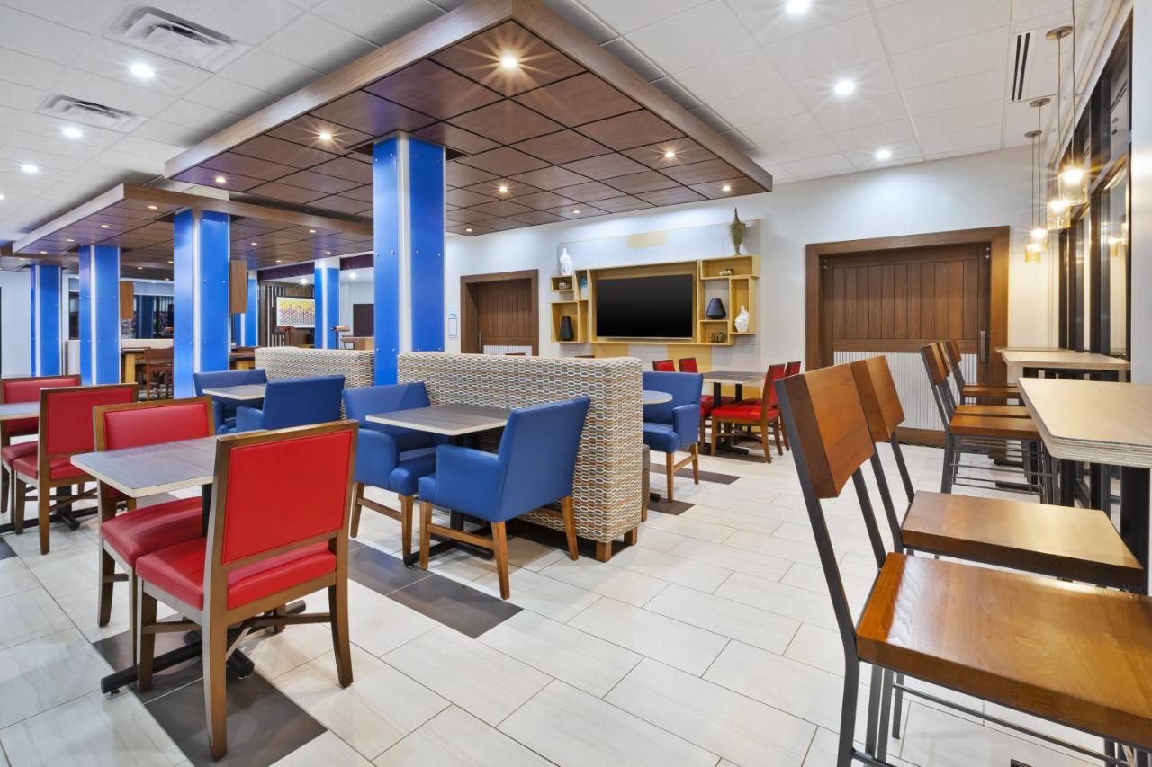 Holiday Inn Express & Suites - Painesville - Concord By Ihg Esterno foto