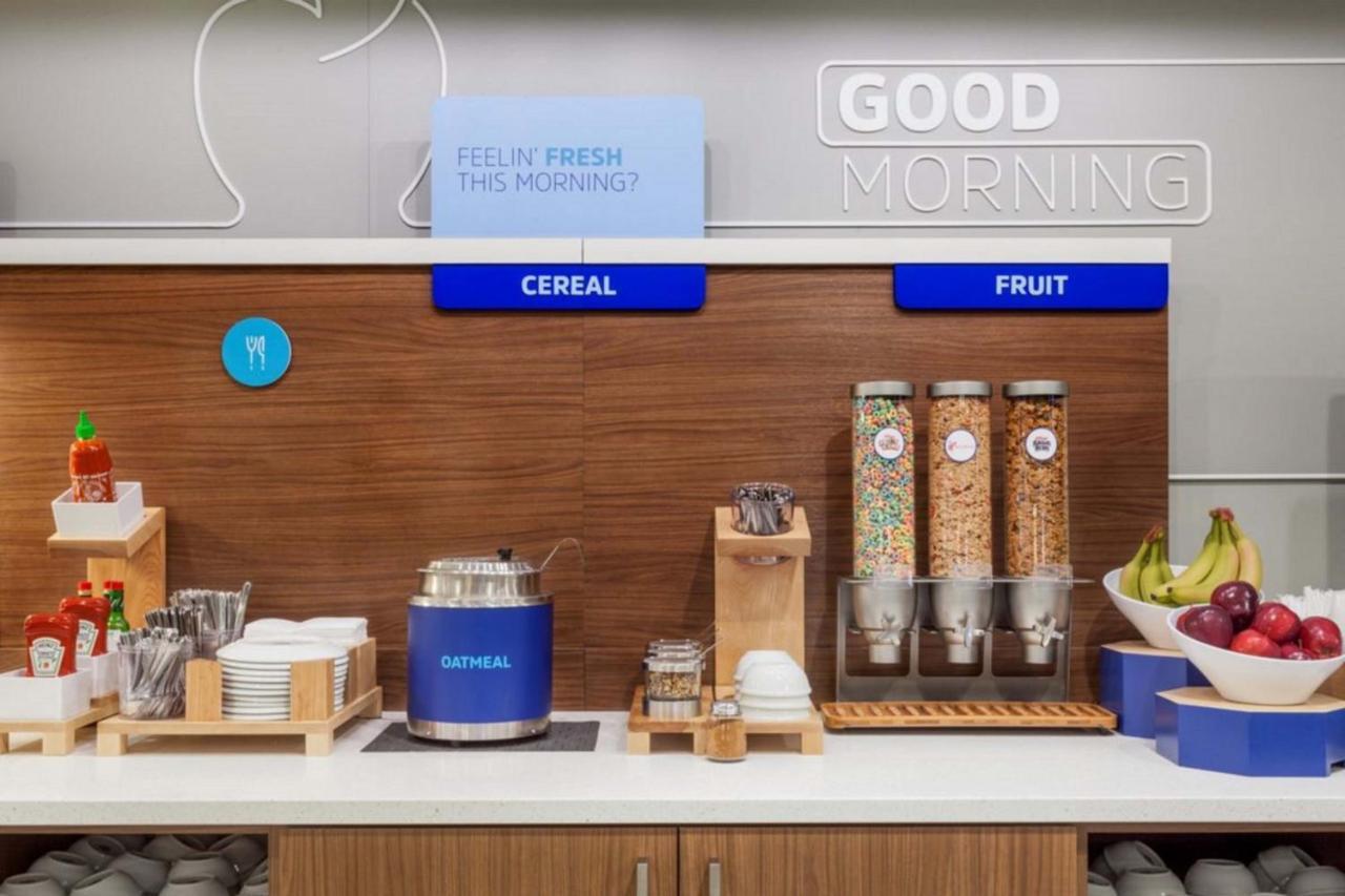 Holiday Inn Express & Suites - Painesville - Concord By Ihg Esterno foto