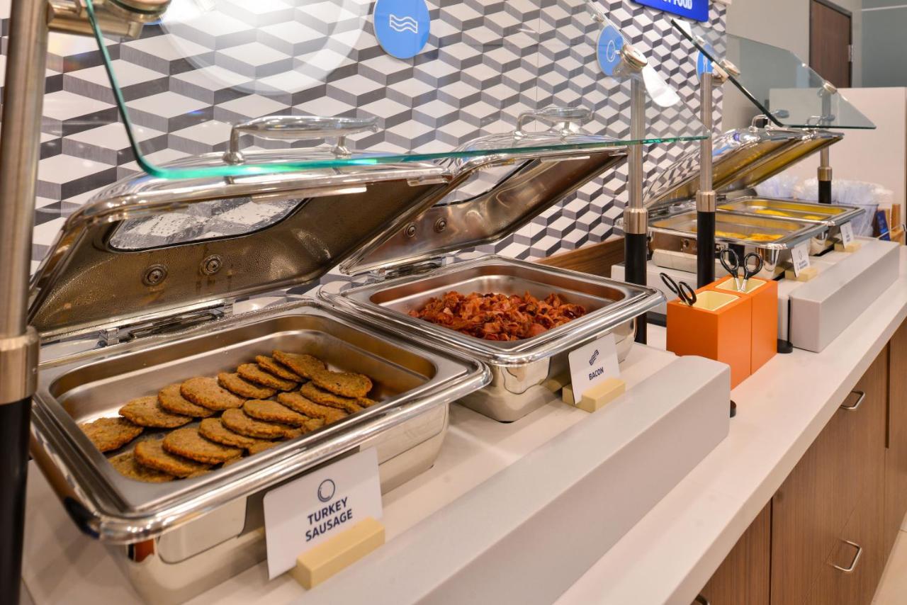 Holiday Inn Express & Suites - Painesville - Concord By Ihg Esterno foto